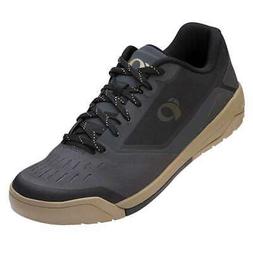 Shoe -