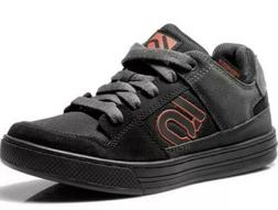 Shoe Size 2