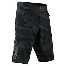 Skyline Short; Camo Green 32