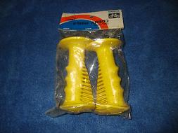 OLD SCHOOL BMX NOS 1 SET OF YELLOW FUAN GRIP REDLINE SKYWAY 